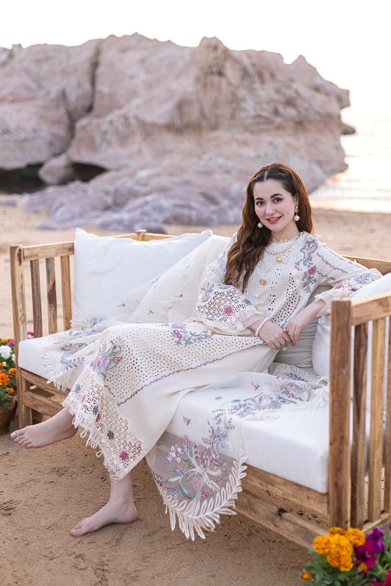Qalamkar 711 Premium Airjet Dhanak Embroidered 3 Piece Winter Suit with Shawl