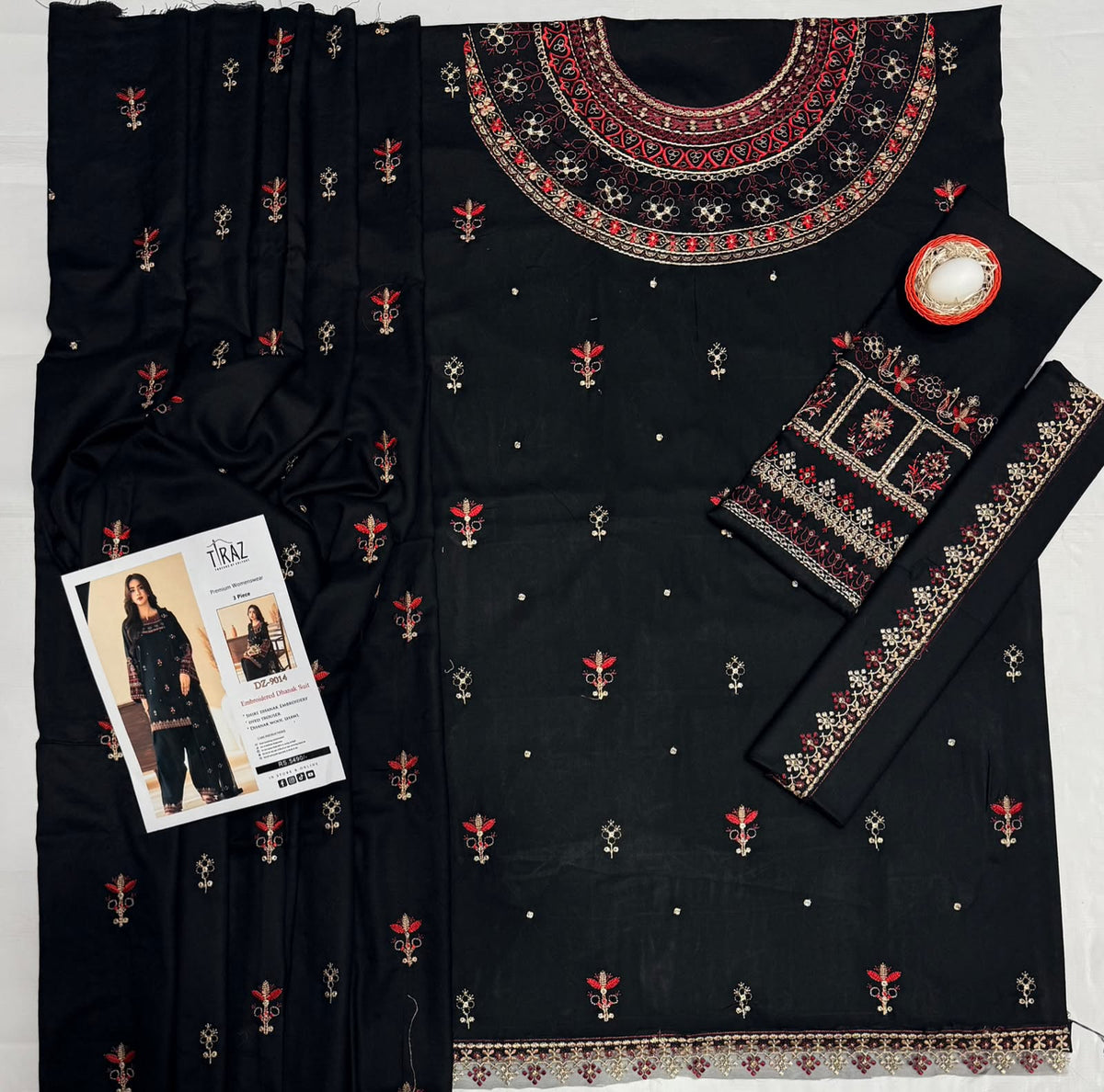 Tiraz 9014 – Winter 3 Piece Heavy Embroidered Collection