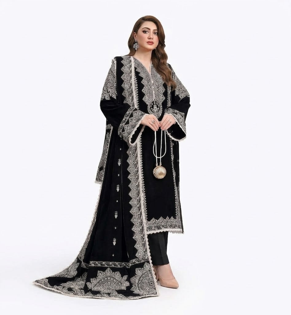 Indian Boti 3 Piece Winter Collection | Dhanak Air Jet Embroidered Suit