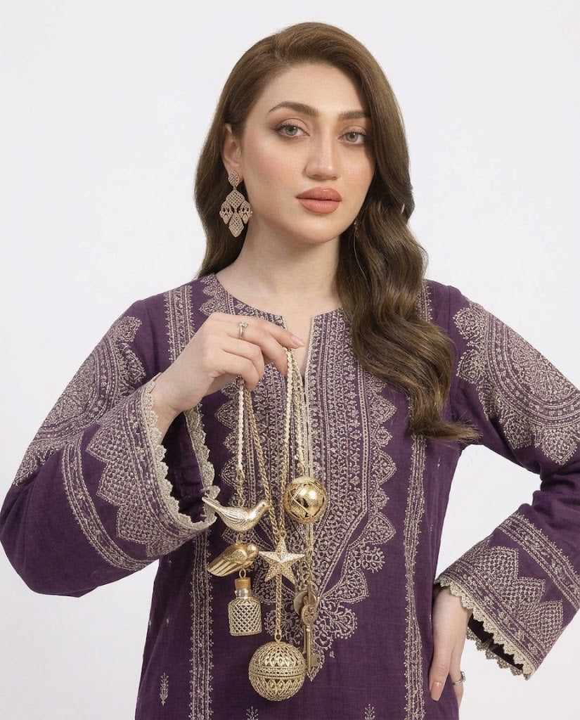 Aneela’s 6211 Premium Dhanak 3 Piece Embroidered Winter Suit with Twill Wool Shawl