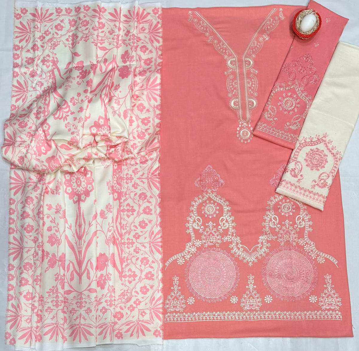 Mohagni 9063 – Winter 3 Piece Embroidered Collection