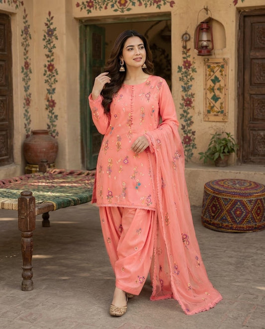 Indian Boti 3 Piece Winter Collection – Dhanak Air Jet Embroidered Suit | Code 001